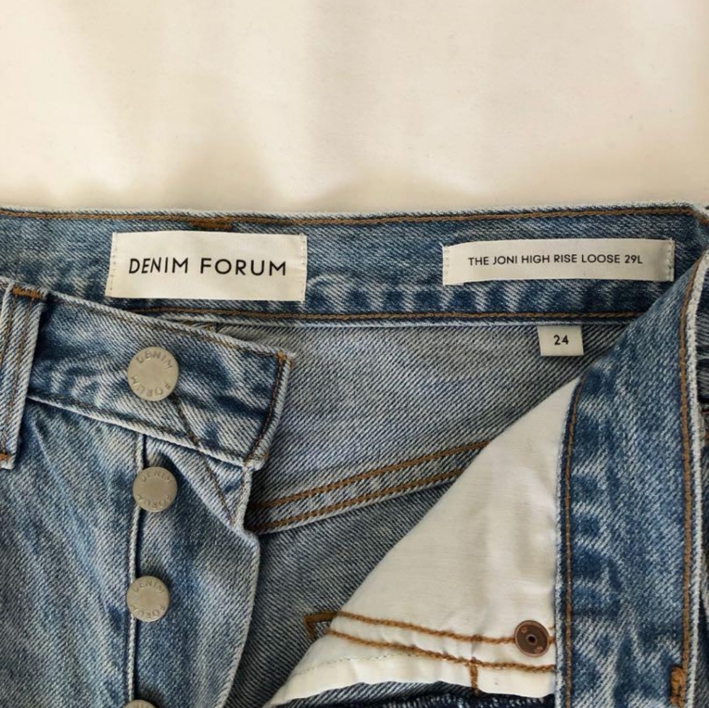 Aritzia Denim Forum Joni High Rise 29L size 24